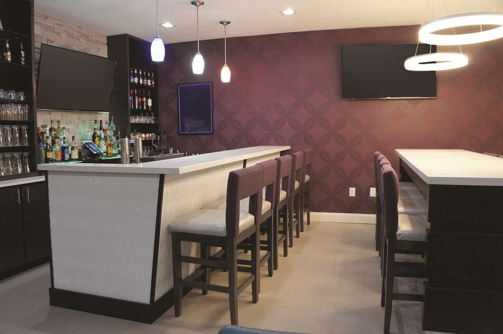 La Quinta By Wyndham Russellville Restaurang bild